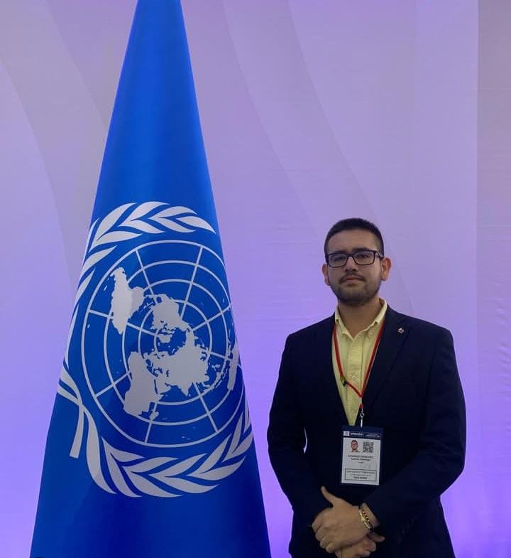 Santiago Cavanzo — Fundador Honey'B